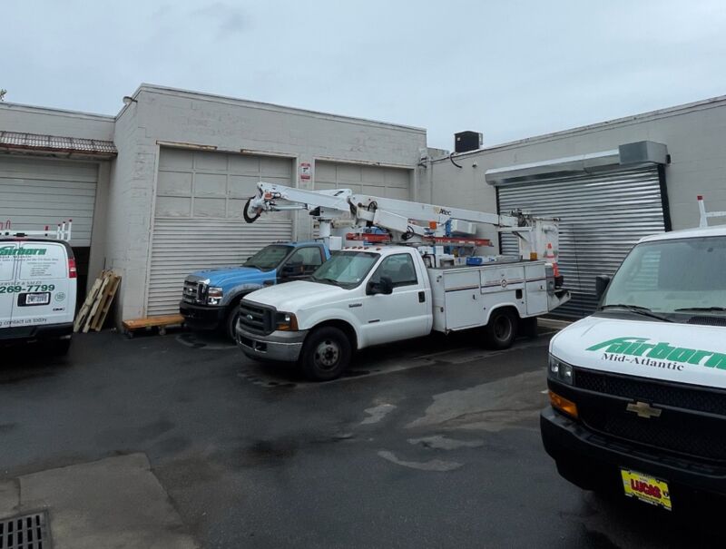 IMG_4852.jpg Thumbnail